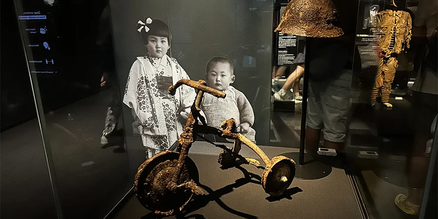 Brent trehjulssykkel fra Hiroshima.